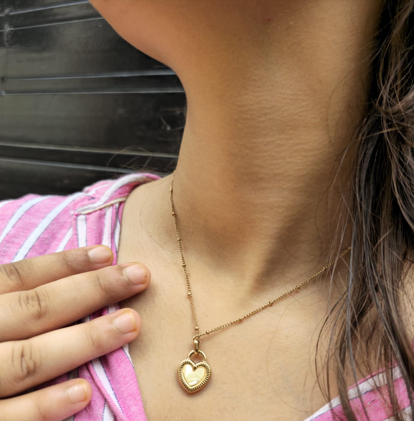 Anti-Tarnish Double-Sided Heart Pendant Necklace (White & Black)